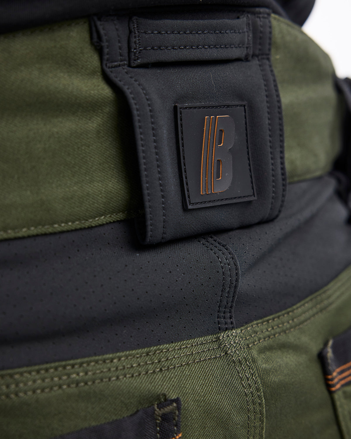 Blåkläder Damen 7175 Arbeitsshorts Striker – waldgrün/rost